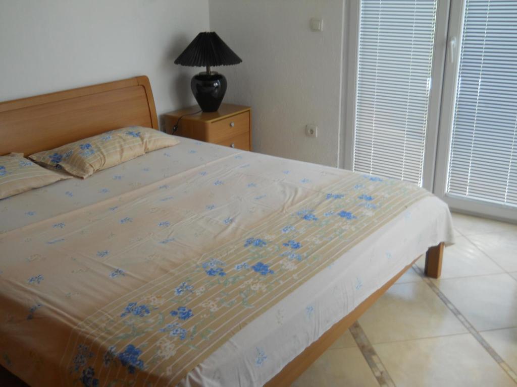 Apartments Ognjenovic Рісан Номер фото